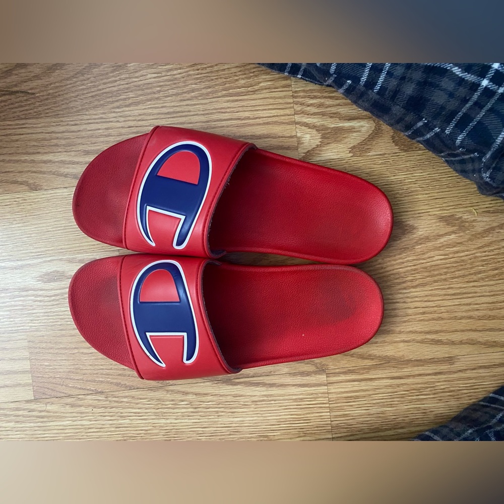 MENS RED CHAMPION SLIDES